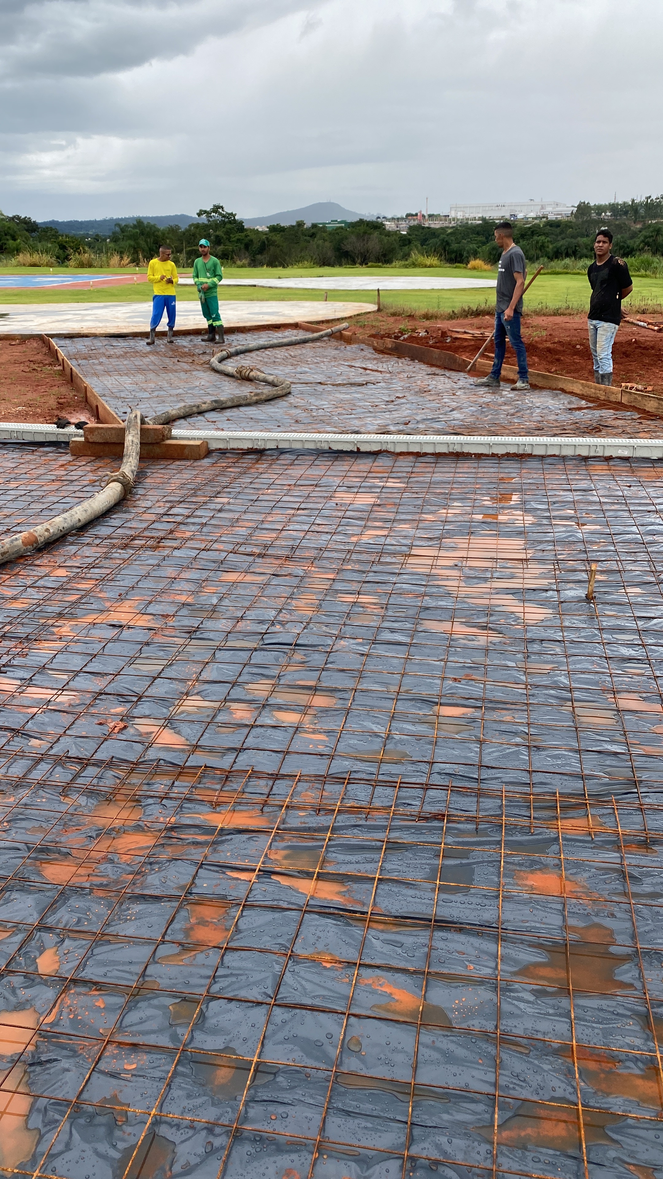 Construção piso de concreto industrial Goiânia - foto 11