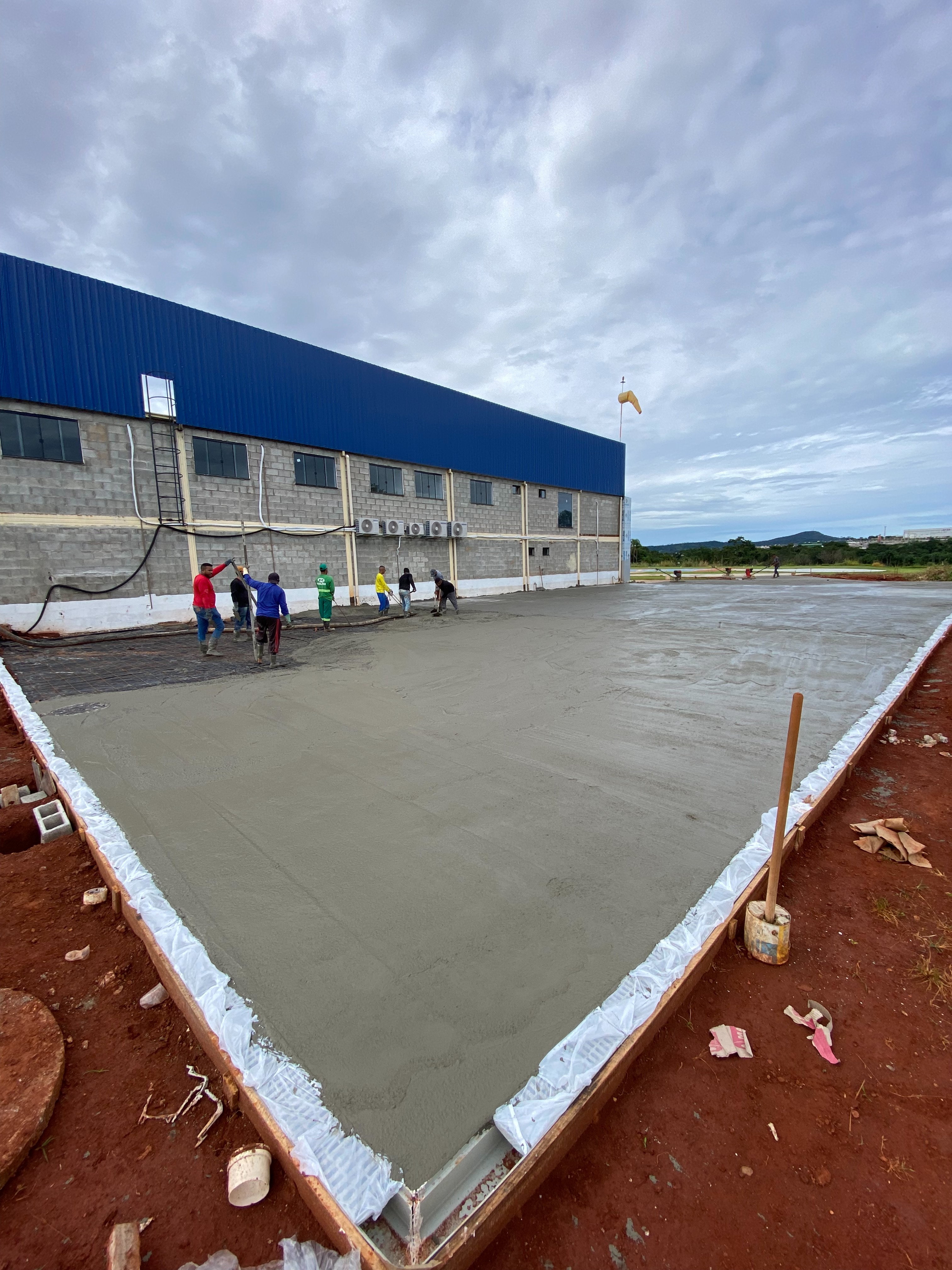 Construção piso de concreto industrial Goiânia - foto 14