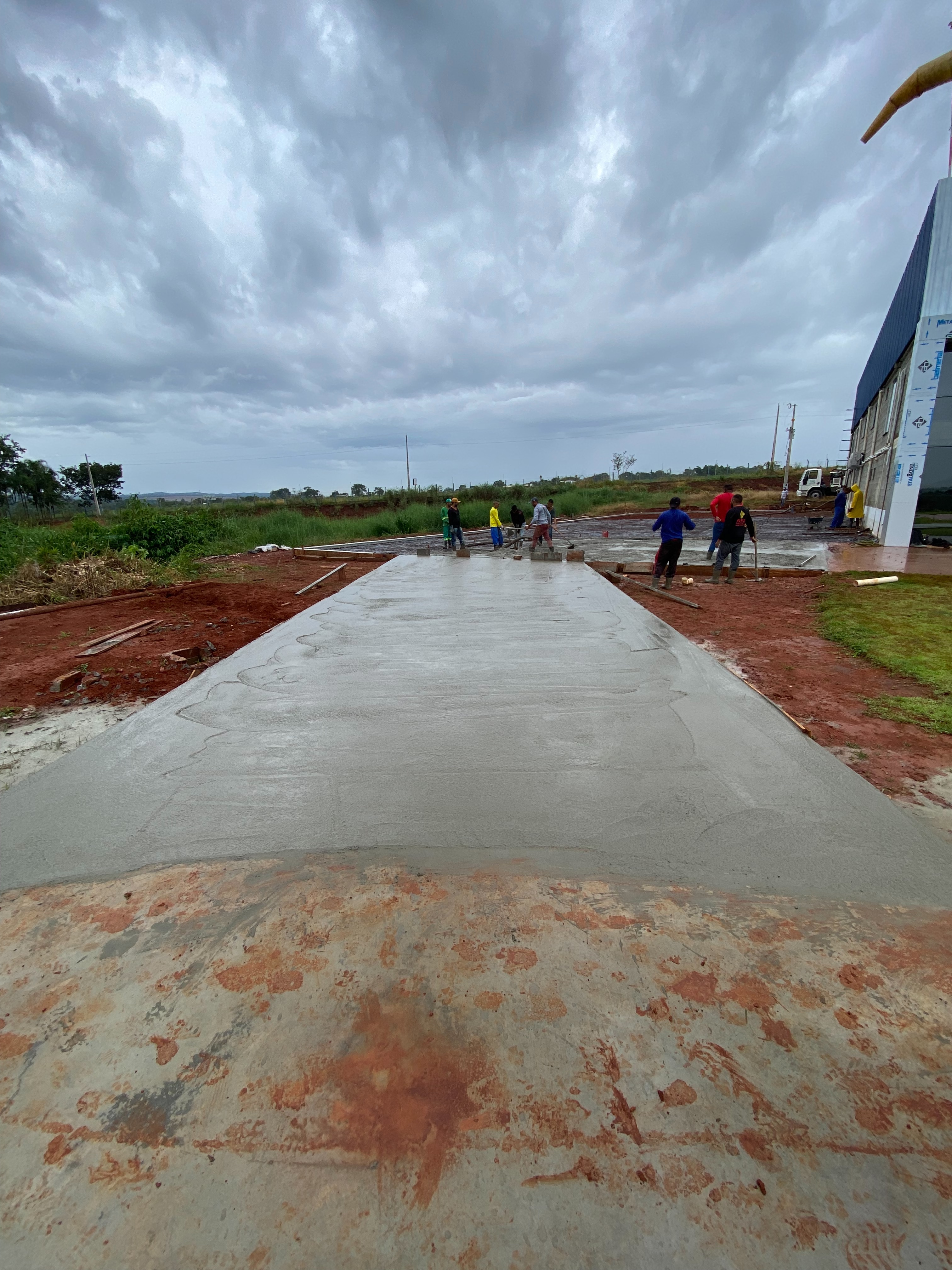 Construção piso de concreto industrial Goiânia - foto 15