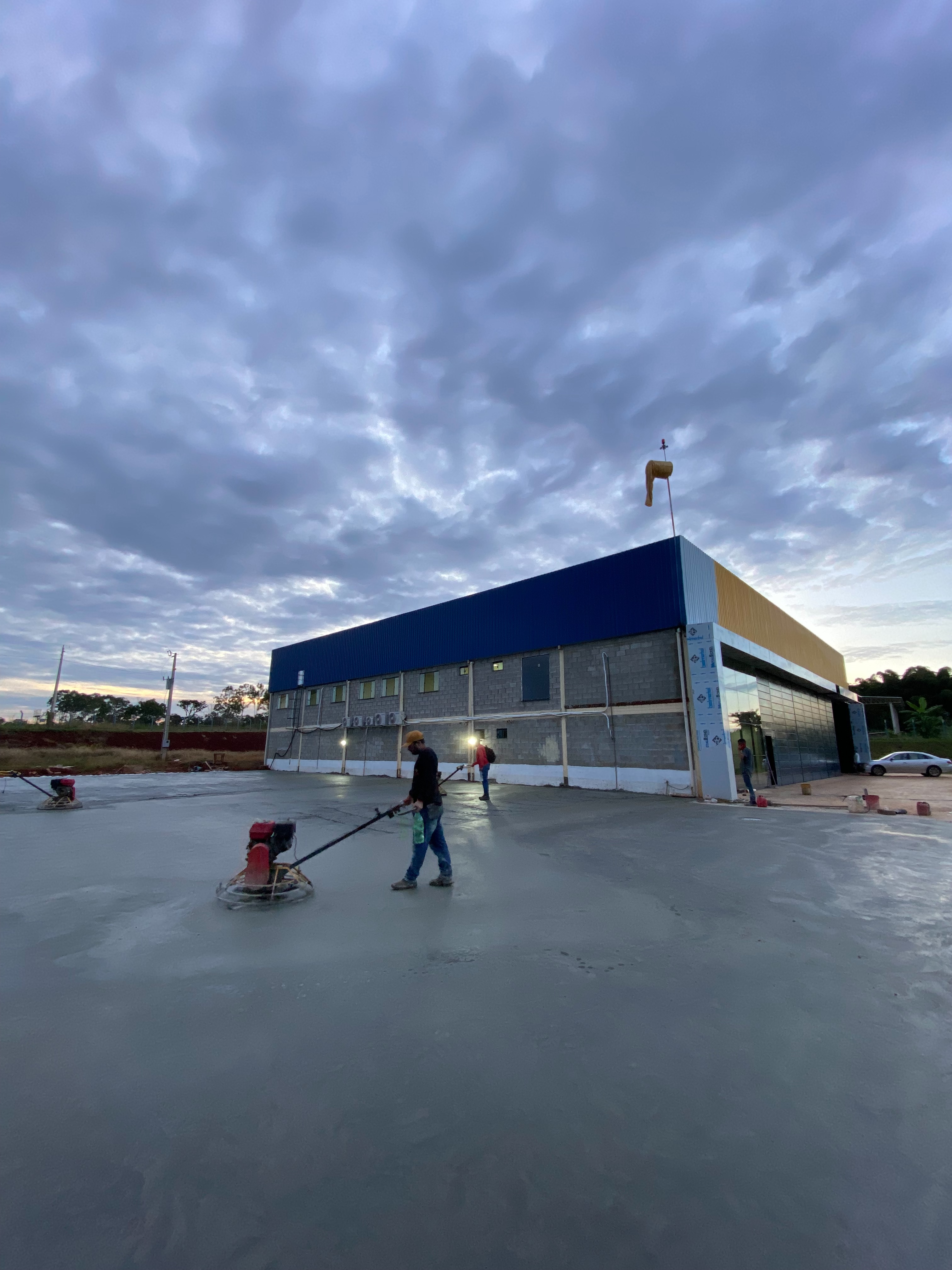 Construção piso de concreto industrial Goiânia - foto 18